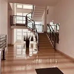 Berga Exclusive 3 Апартаменты *